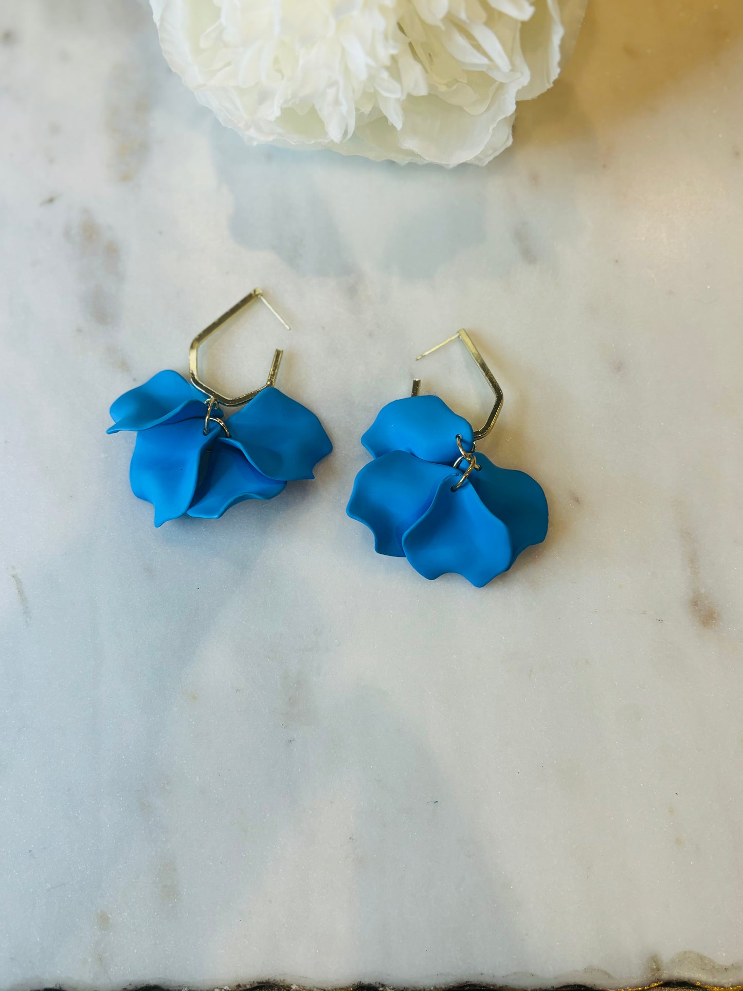 Mini Falling For You Earrings Baby Blue