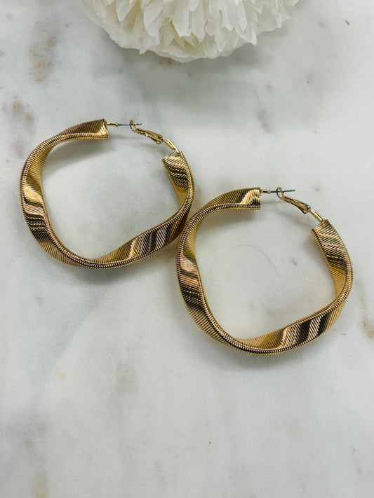 My Golden Curves Earrings