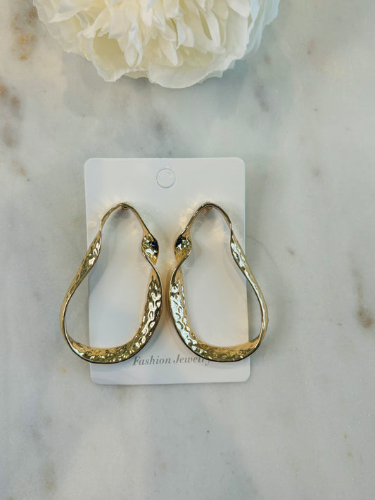 Beautiful Bond Earrings - Gold