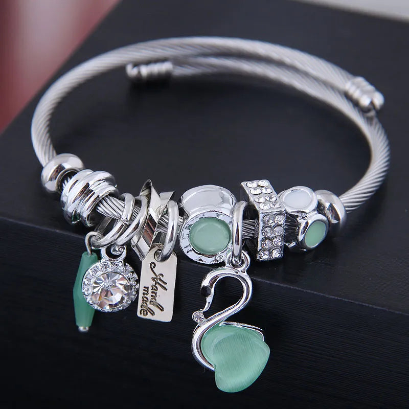 Beautiful Swan Charm Rhinestone Bracelet - Jade