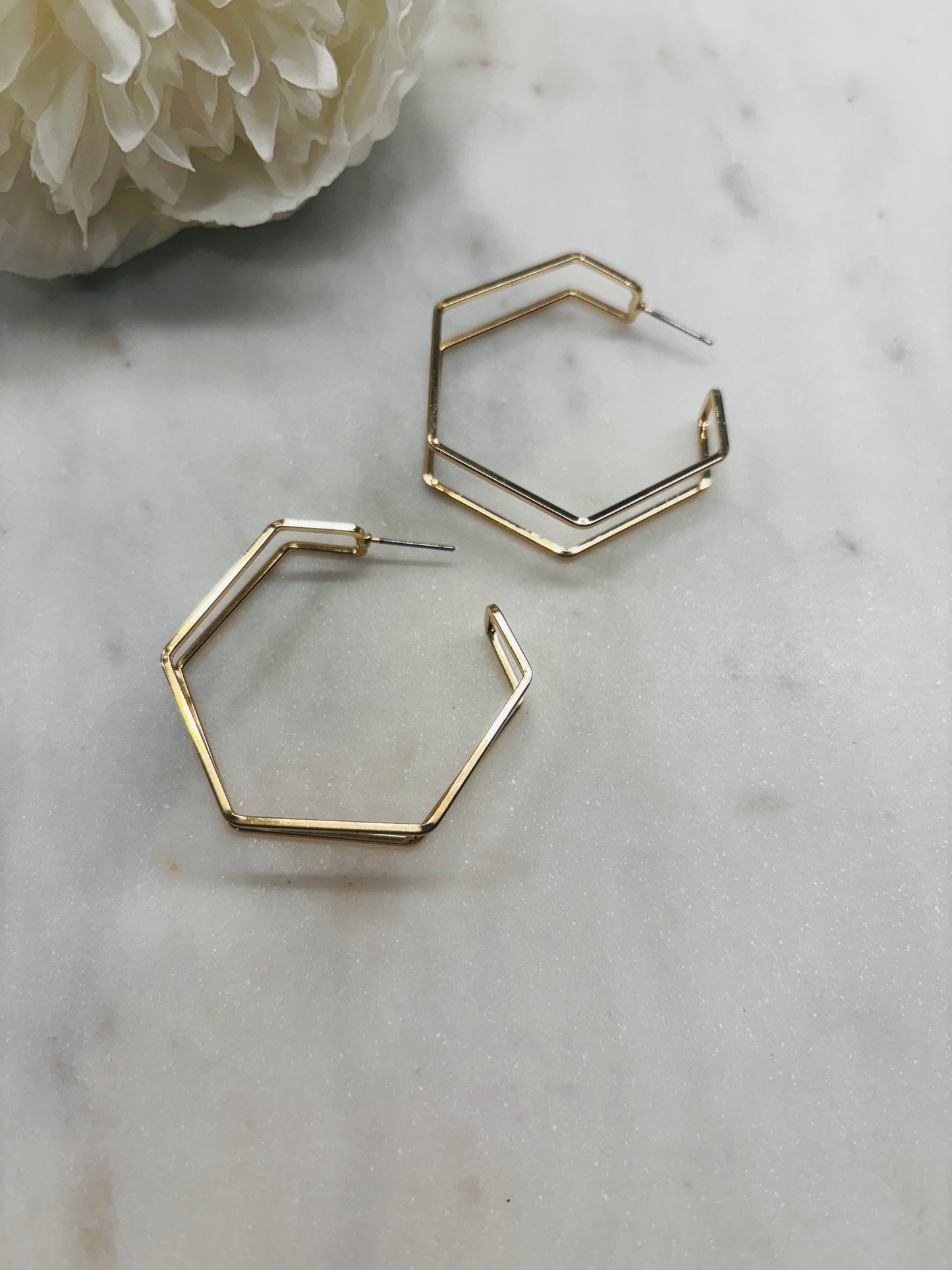 Block You Out Earrings - Gold