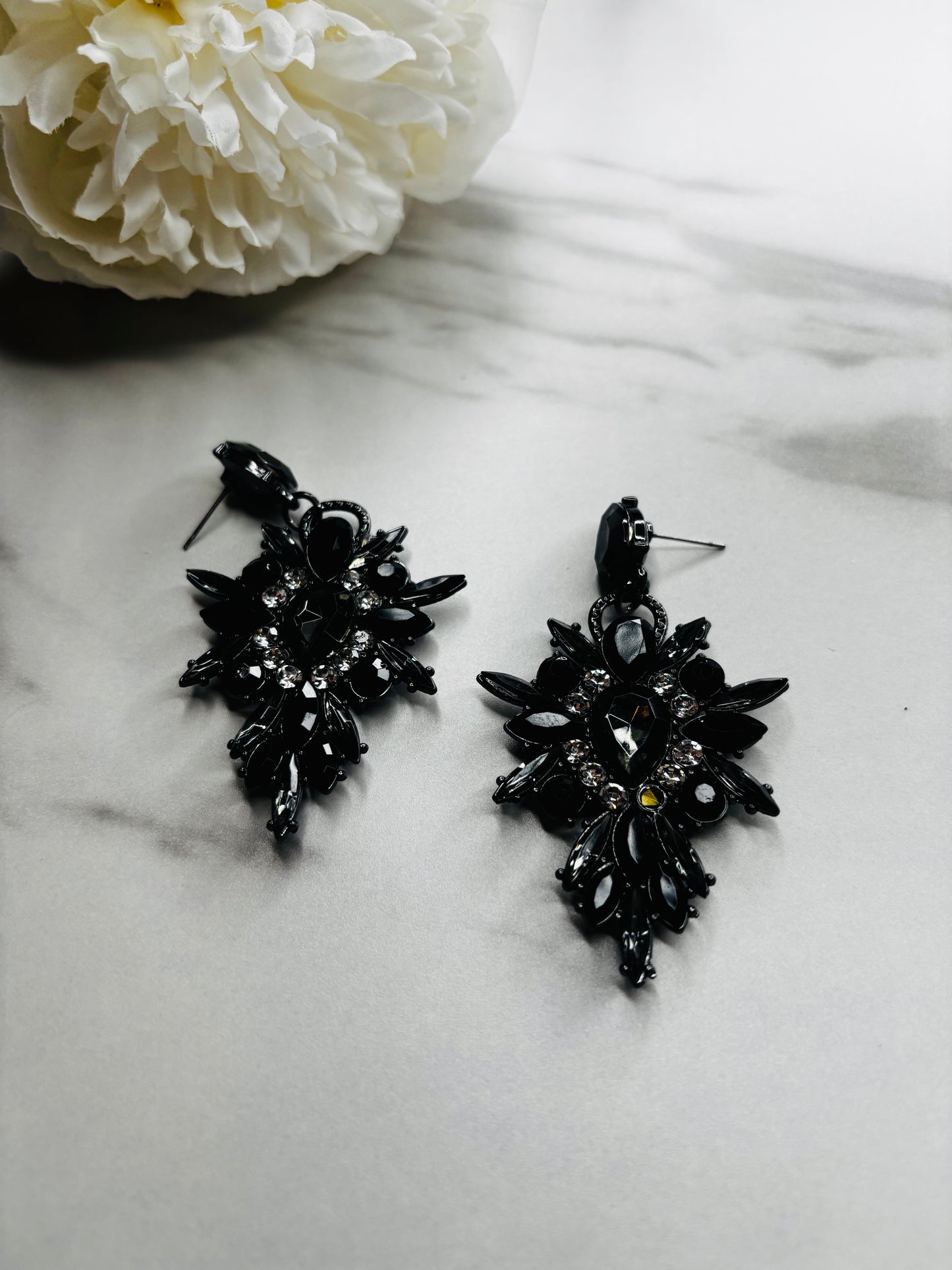 Glam Perfect Earrings - Black